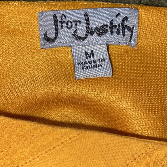 J for Justify Skort Romper Golden Amber V-Neck Lined Size Medium - Picture 3 of 11